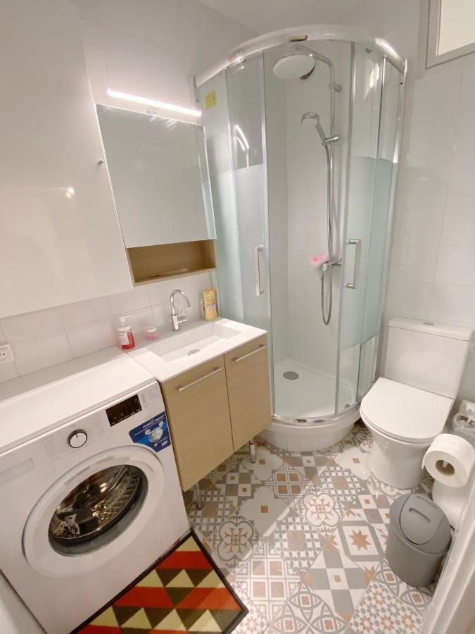 Paris: Agreable Chambre D'Un Grand Artiste Apartamento Exterior foto